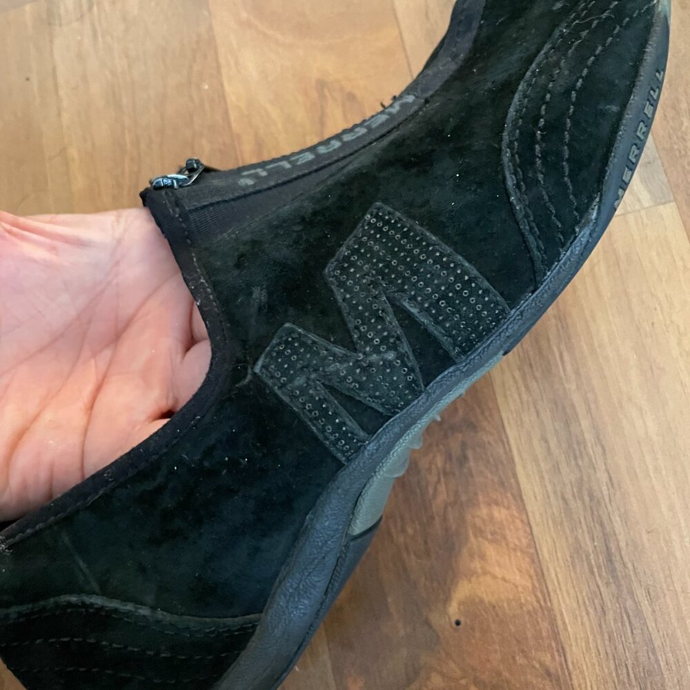 Merrell Barrado Leather Slip-On Shoes – Women's Size 8 (Black Suede)